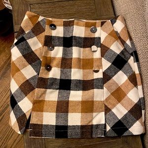 Fall/Winter Skirt. Tan, black & white checkered skirt